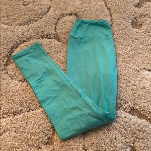 One Size LulaRoe Leggings.